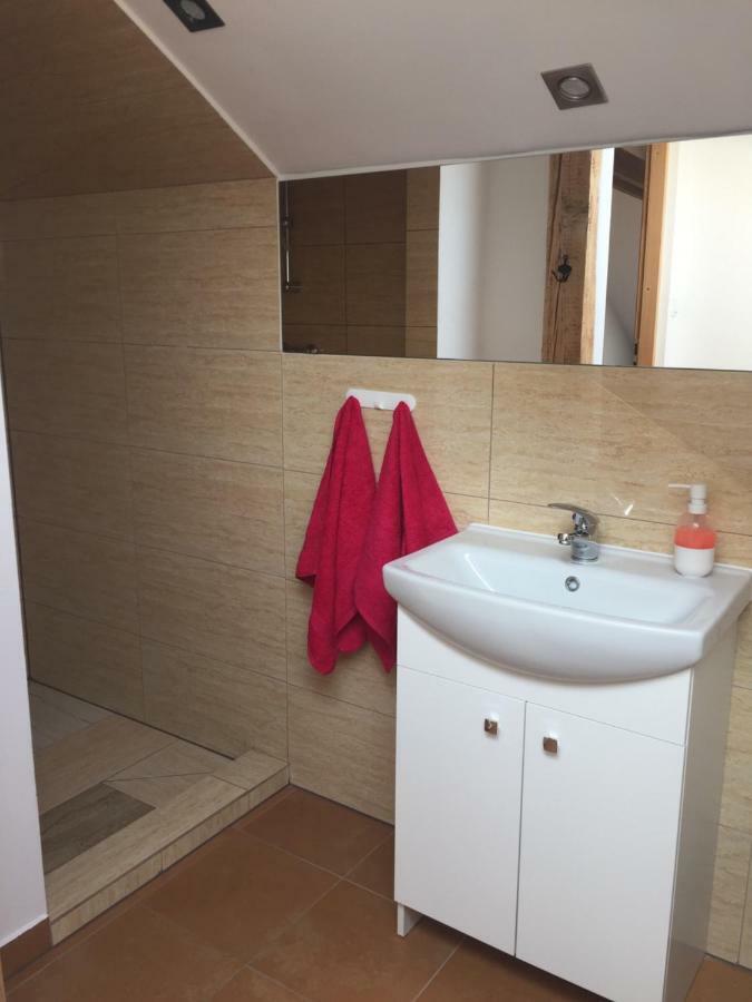Agroborcz Apartment ภายนอก รูปภาพ